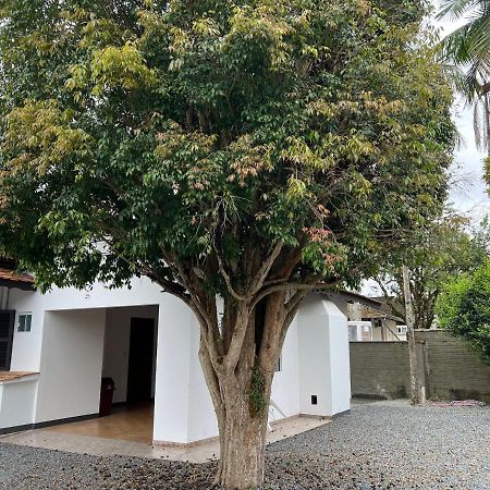 Casa Melhor Localizada Em 波梅罗迪 外观 照片