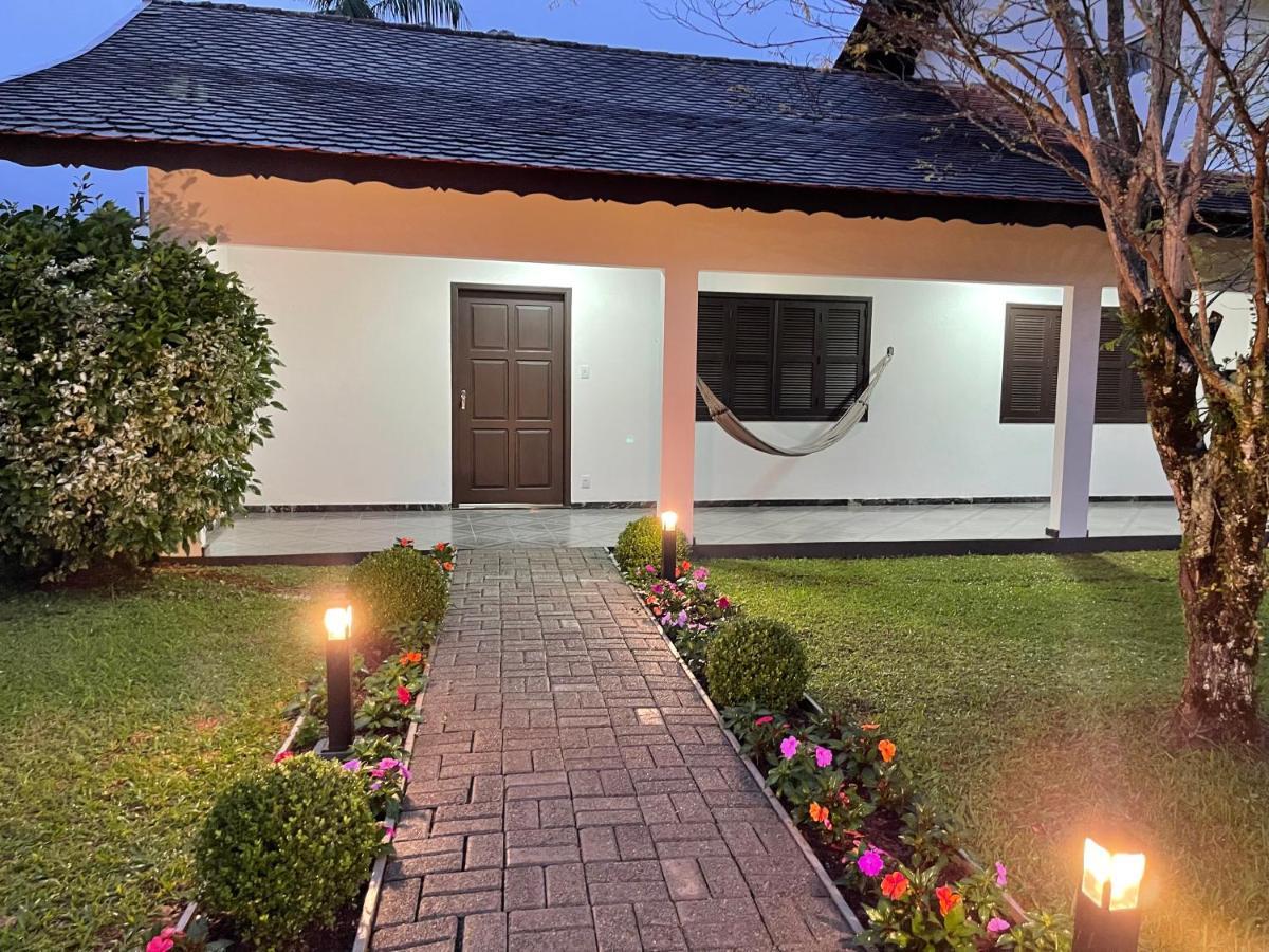 Casa Melhor Localizada Em 波梅罗迪 外观 照片